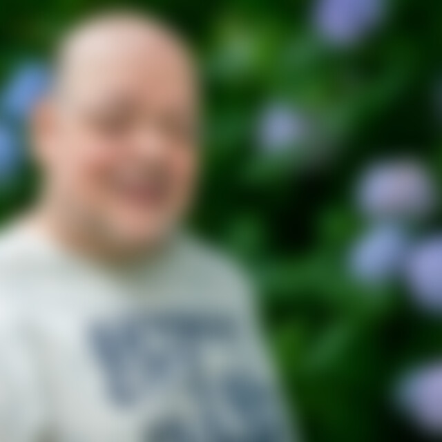 SittingMan (61) aus Planet Erde, Ddorf