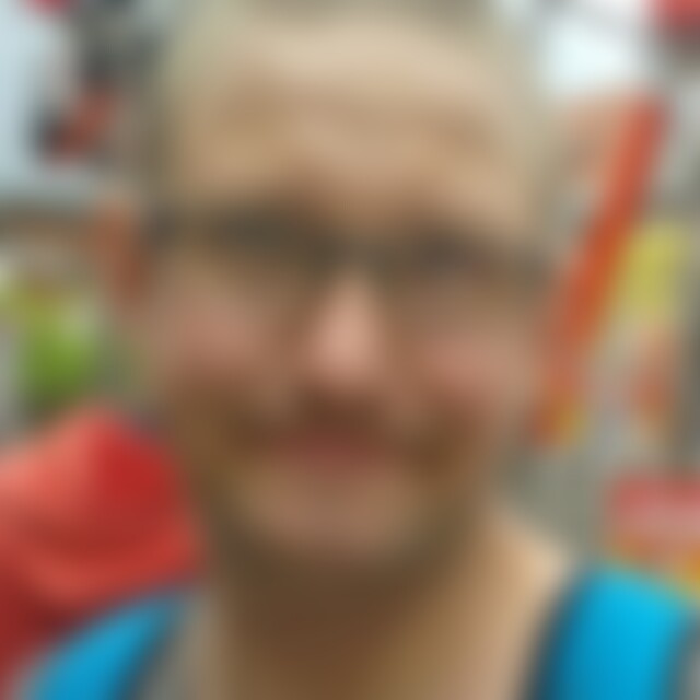 Munsi (41) aus Essen