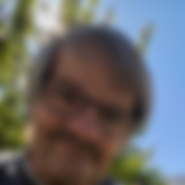 Sunhase (70) aus Paderborn