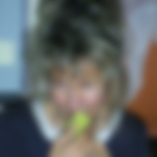 shirleysue6666 (59) aus zuhause...