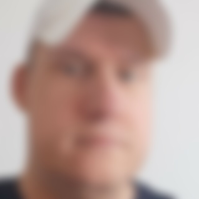 Tobi79 (46) aus Dessau
