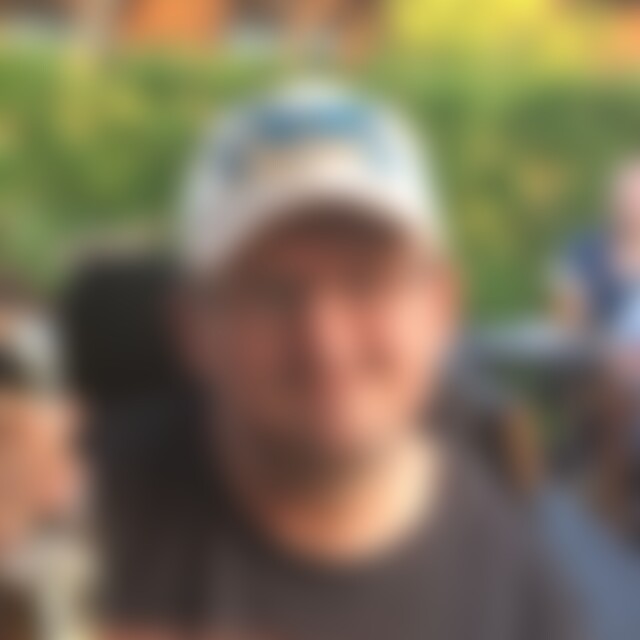 mateo44 (60) aus Essen