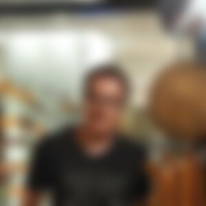Jonas88 (37) aus G
