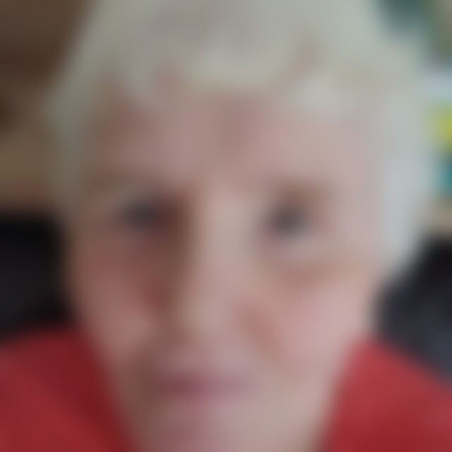 Monique61 (65) aus Niederndodeleben