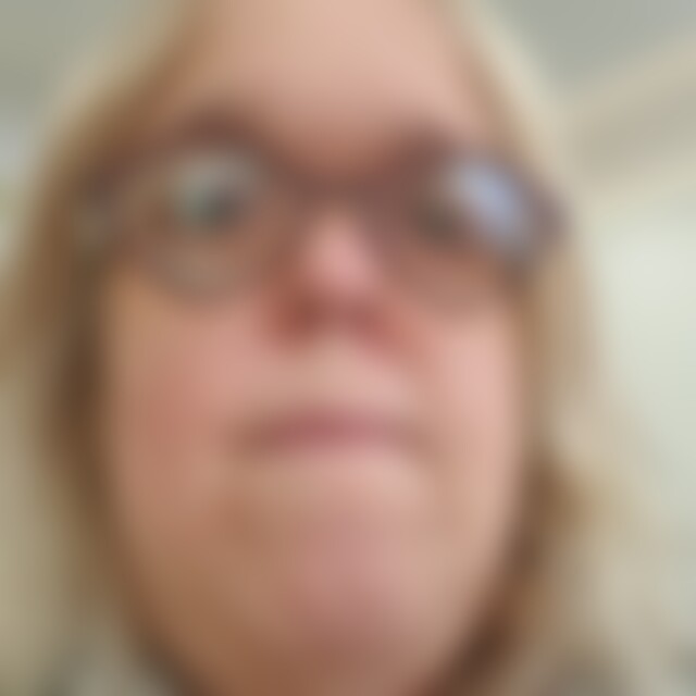 Colette (52) aus 