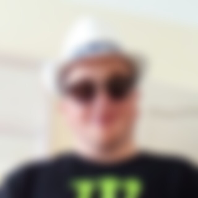 stefan100388 (37) aus 