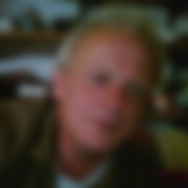 mikue (64) aus Oldenburg