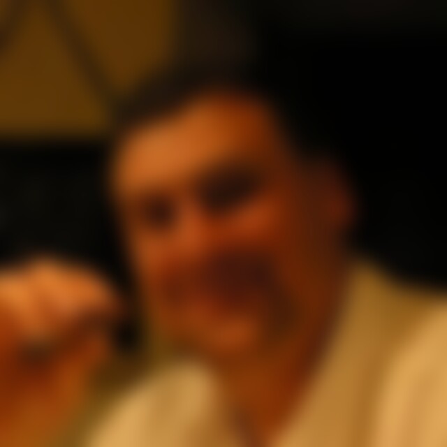 Tall (56) aus Wien
