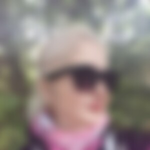 Melii (60) aus duisburg