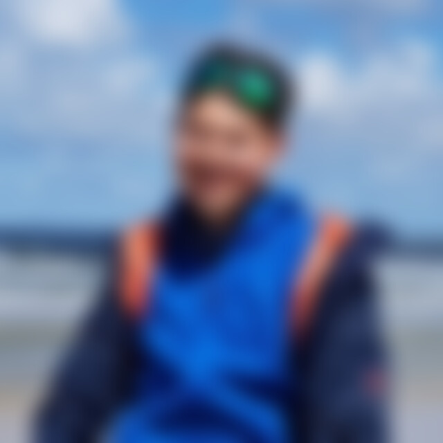 Anton25 (29) aus Hamburg