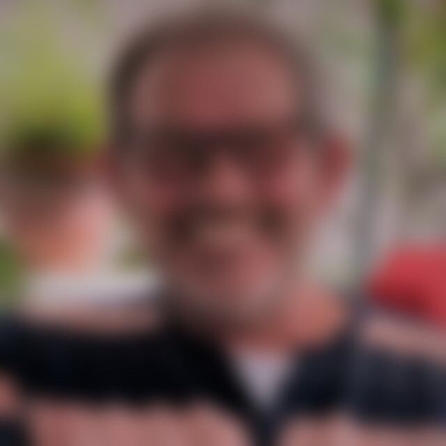 Winni49 (76) aus Düsseldorf