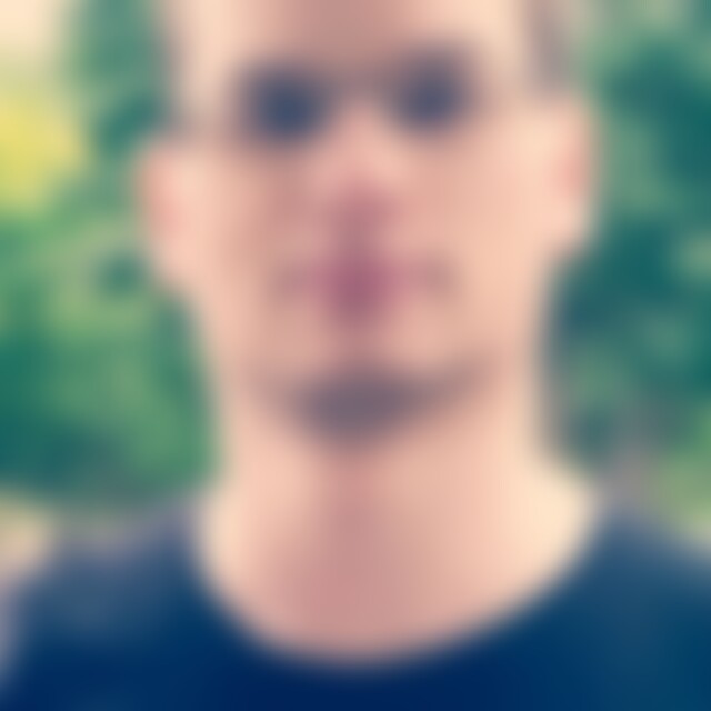 Aquana (37) aus Wiesbaden