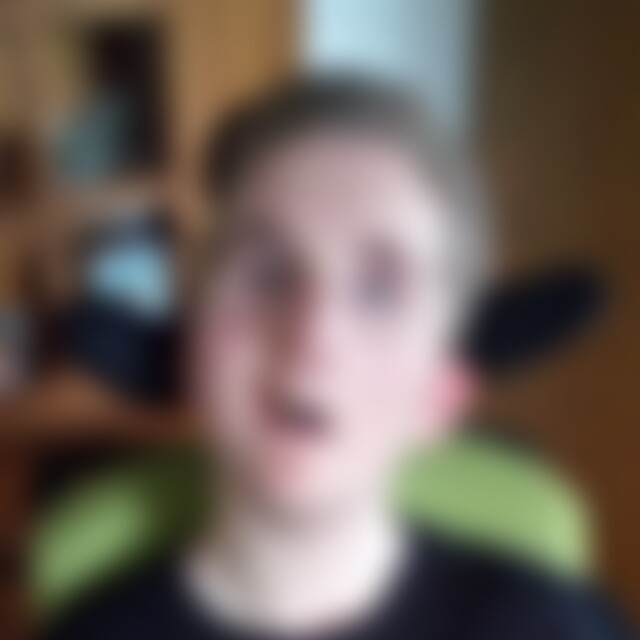 Janthedrummer (33) aus Attendorn