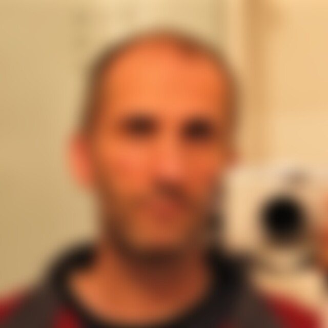 jaich (60) aus Cottbus