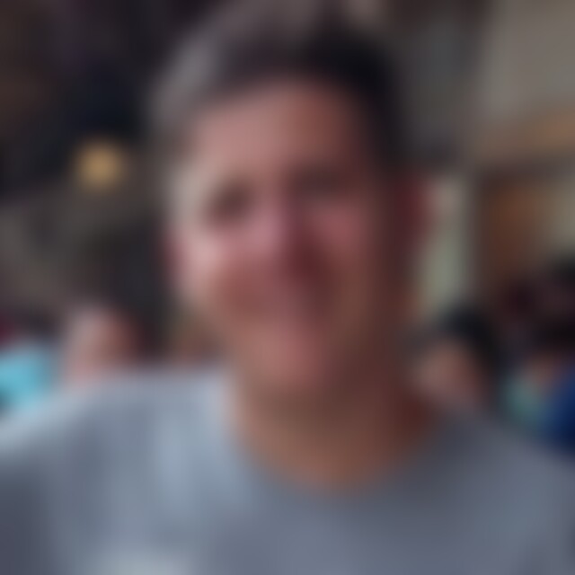 Superlivio (27) aus Lachen