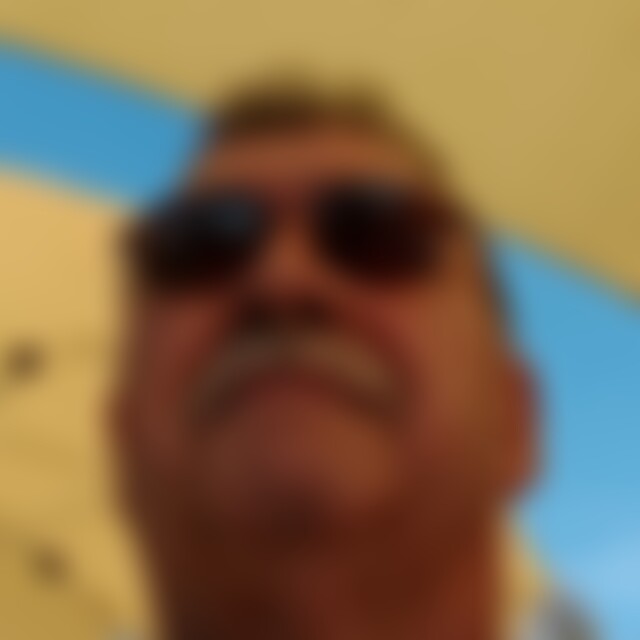 Dinus (71) aus Celle