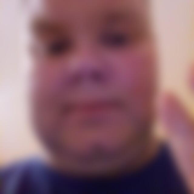 friendlyghost (40) aus Berlin