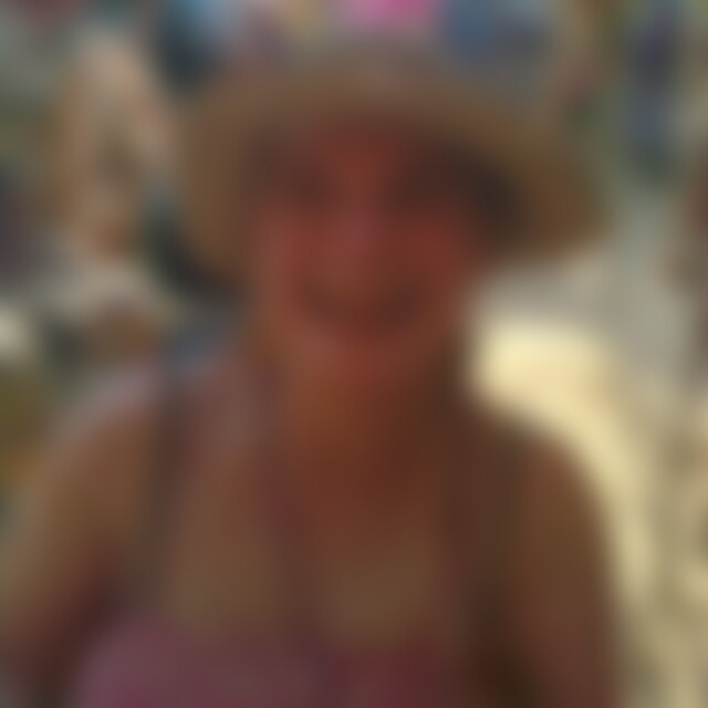 ElisaM (45) aus Wen
