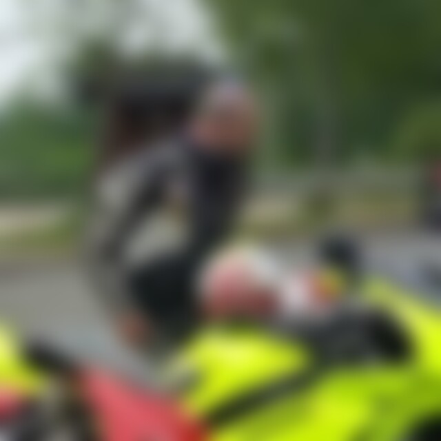 derandereTeil (53) aus Leipzig