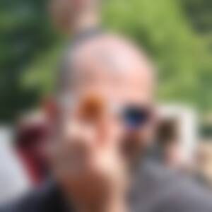 derandereTeil (53) aus Leipzig