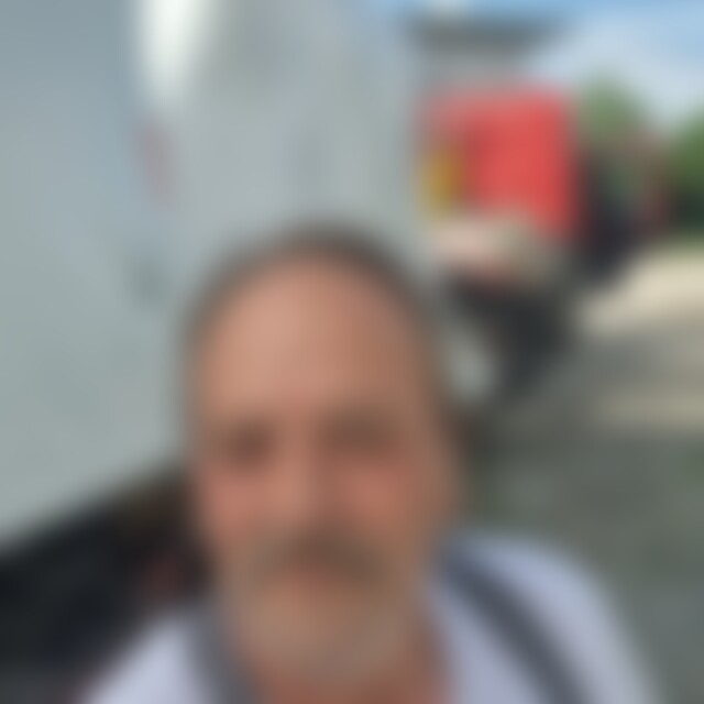 Stephan4411 (62) aus Eppelsheim