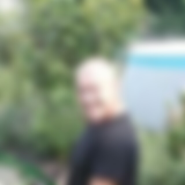 Klausilausie (62) aus Berlin