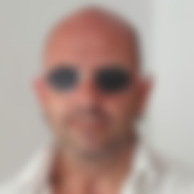 Puretruth (50) aus 
