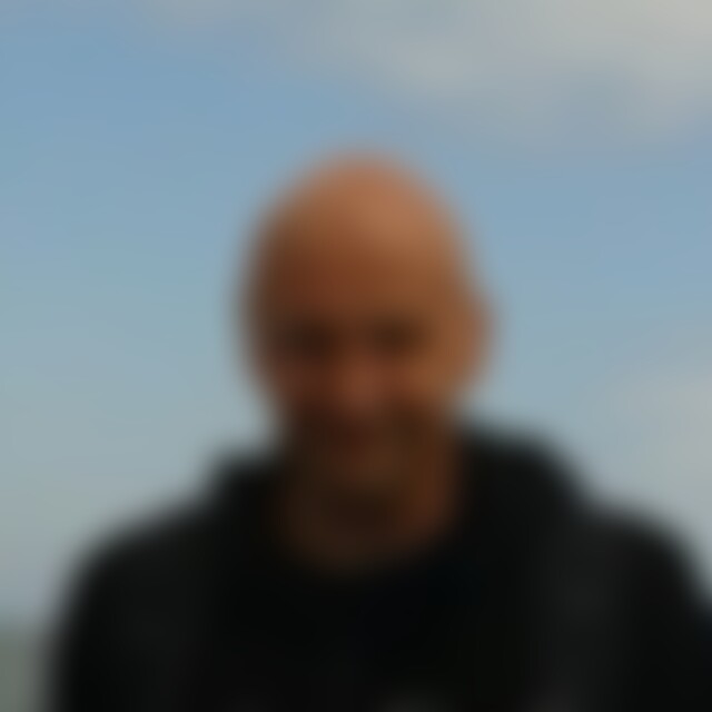 Locke (56) aus LOS