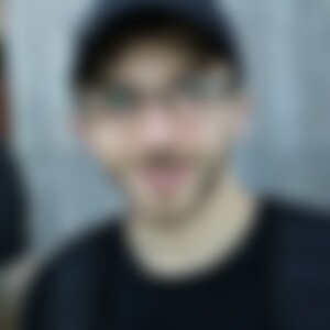 Bobeski (36) aus Hamburg