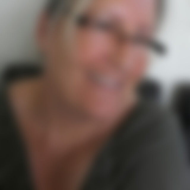 moncherie (65) aus Augsburg