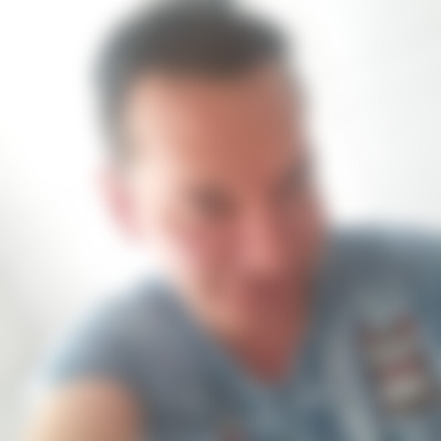 Moelli (49) aus Leipzig