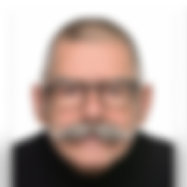 intromann (77) aus Claußnitz