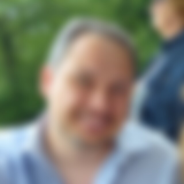 Marcin82 (43) aus Wiesbaden