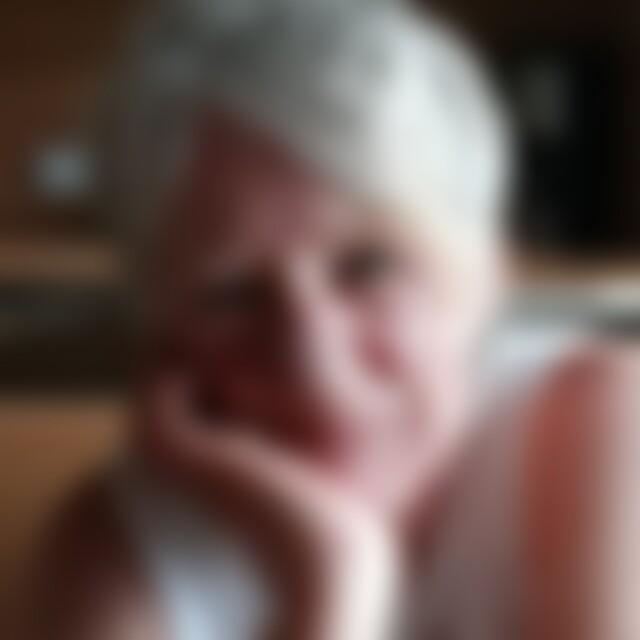 Lilliputh (63) aus Kamen