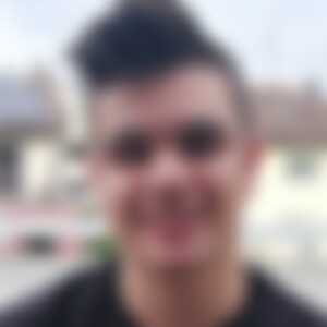 Alessio (26) aus Offenbach