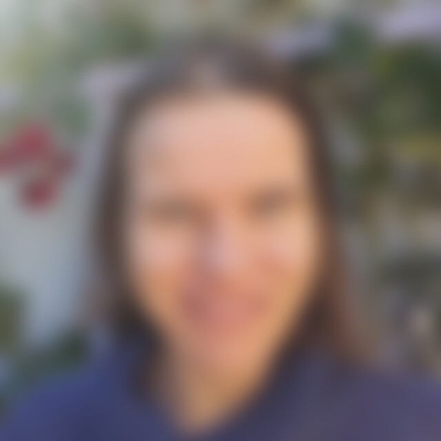 Julia81 (43) aus München