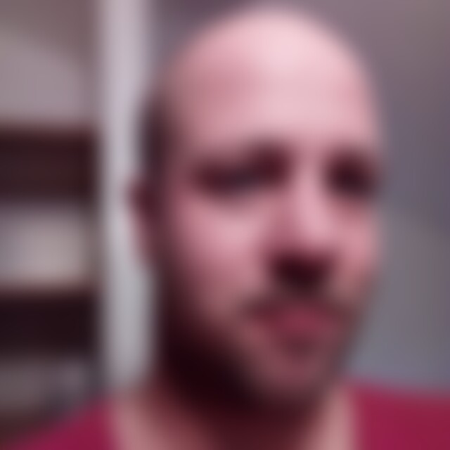 Juliankrausz5 (42) aus Fuhlenhagen