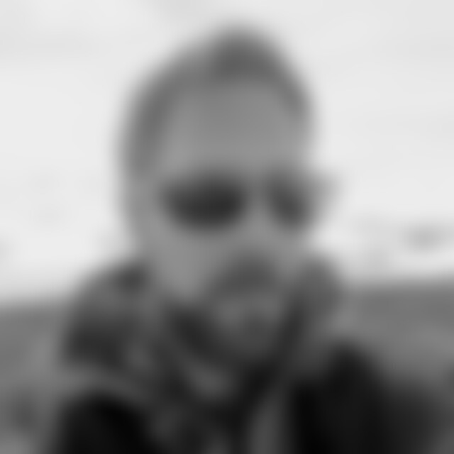 Loomit (42) aus Bremerhaven
