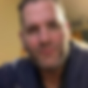 Tesaro (48) aus Filderstadt