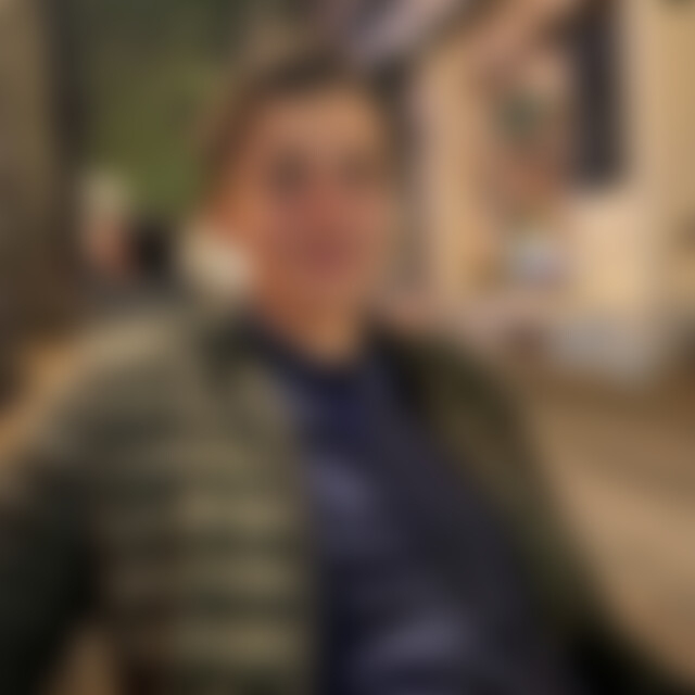Tom300 (24) aus Frankfurt