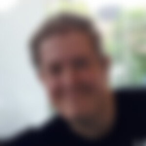 topie (46) aus Rostock