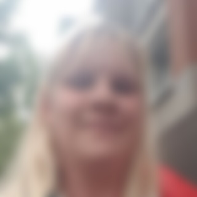 Blondi28 (35) aus Schutzbach