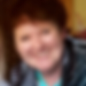 Tine56 (68) aus Paderborn