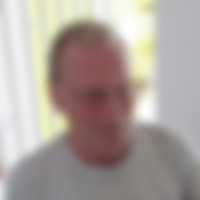 Elliot (69) aus Hildesheim