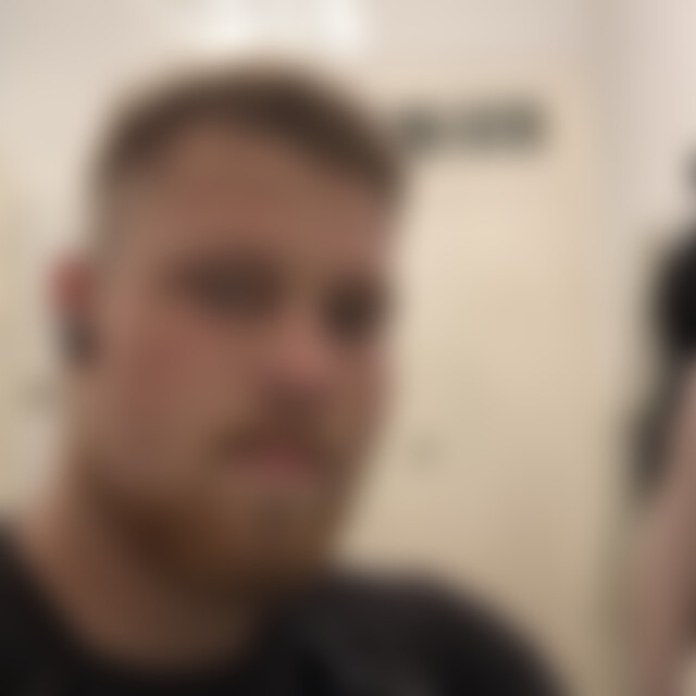 Shiruvahighpex (28) aus Königswartha