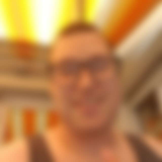 Kevinskala (37) aus Solingen