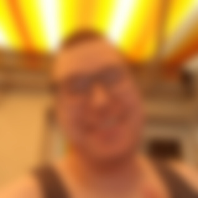 Kevinskala (37) aus Solingen