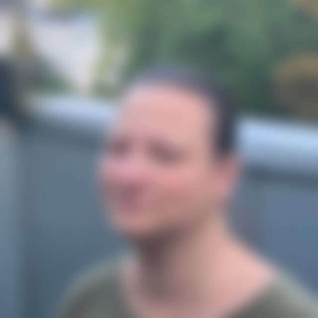cline (50) aus Bergisch Gladbach