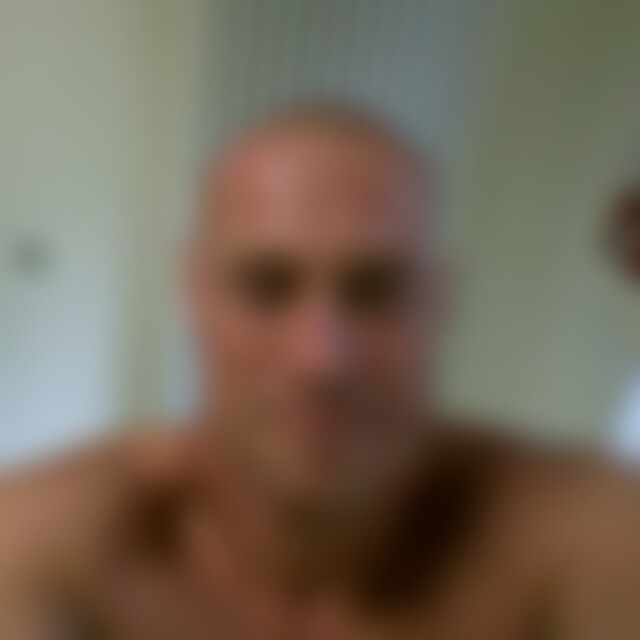 HotMarco5 (49) aus Bassenheim