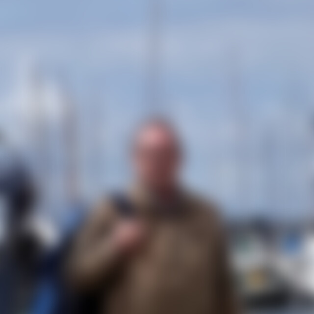 siolas (75) aus Essen